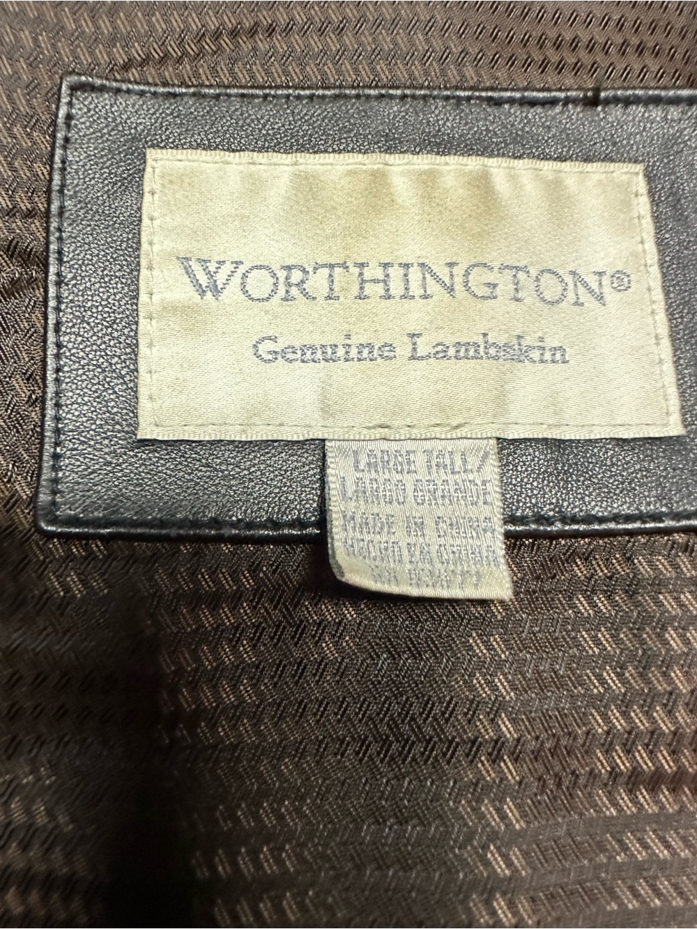 Worthington Black Lambskin Women’s Large TALL